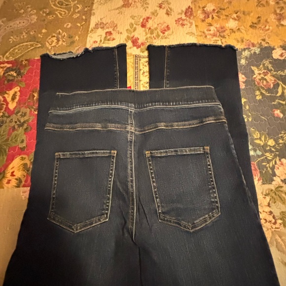 SPANX Blue Ankle Cropped Flare Jeans L NEW - Picture 7 of 10